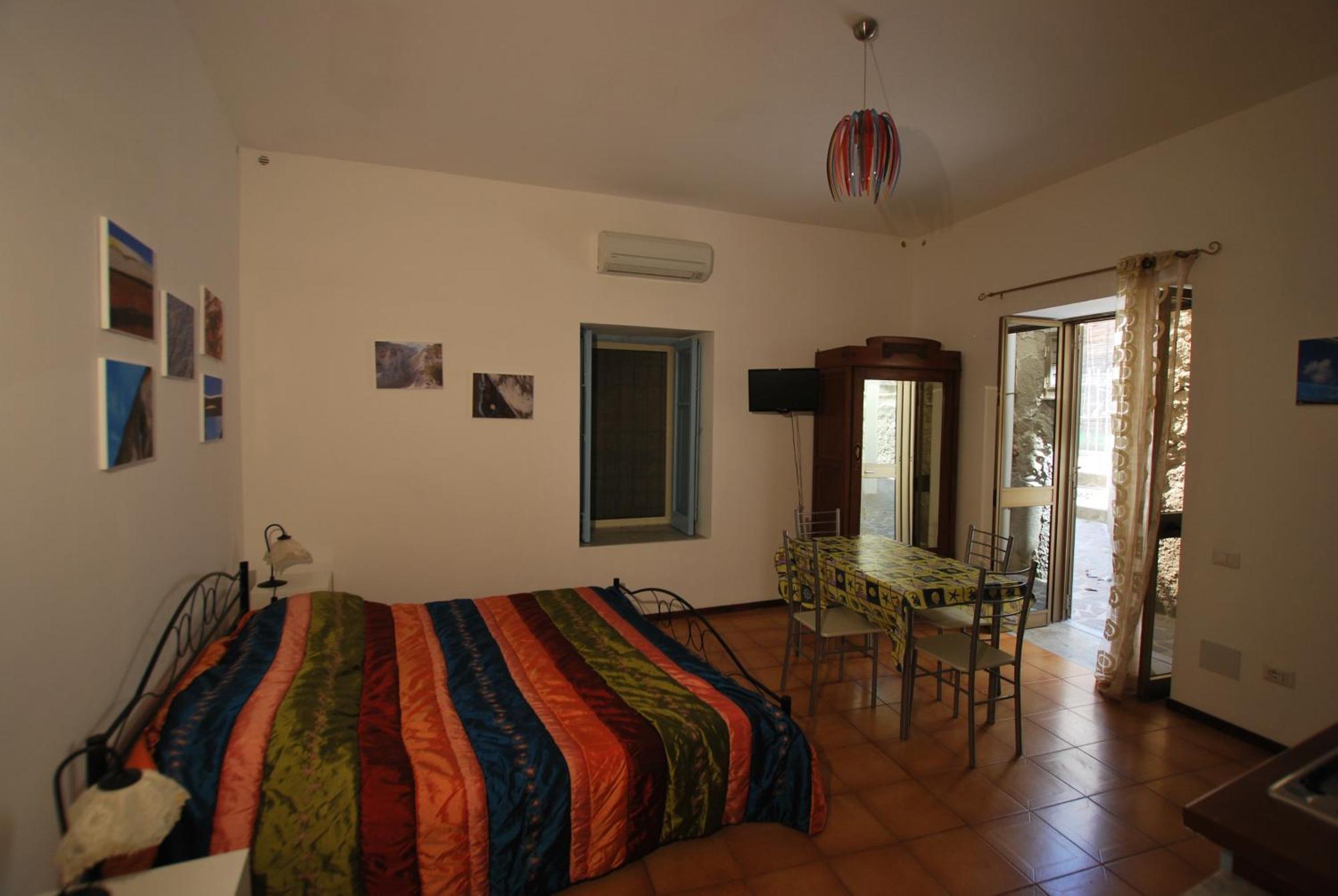 Vulcanoconsult Appartamenti Spiaggia Lípara Quarto foto