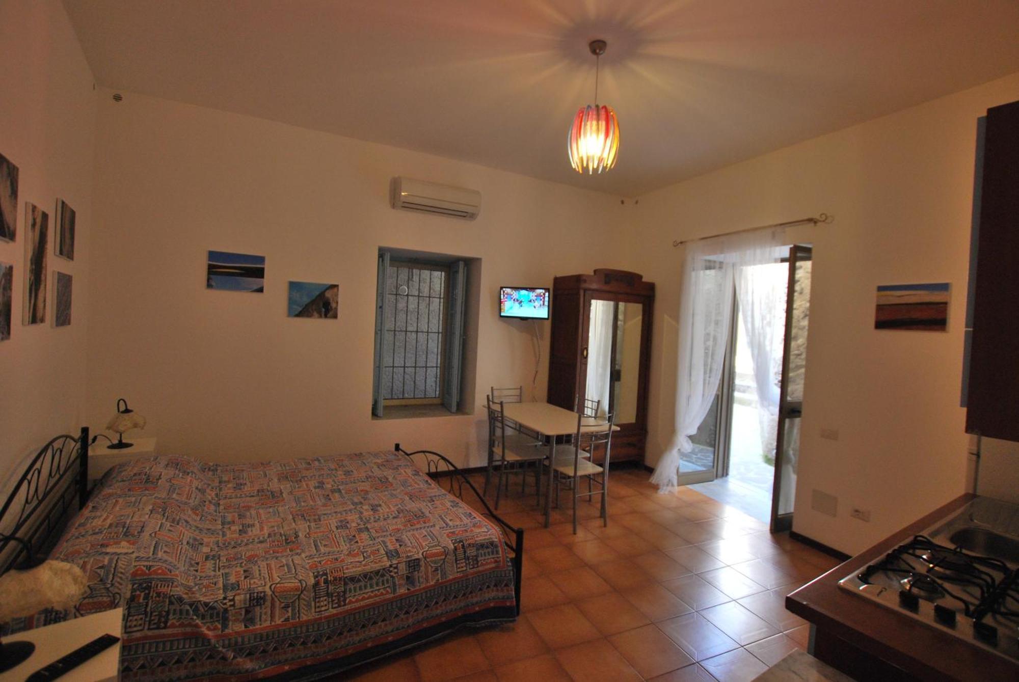 Vulcanoconsult Appartamenti Spiaggia Lípara Quarto foto