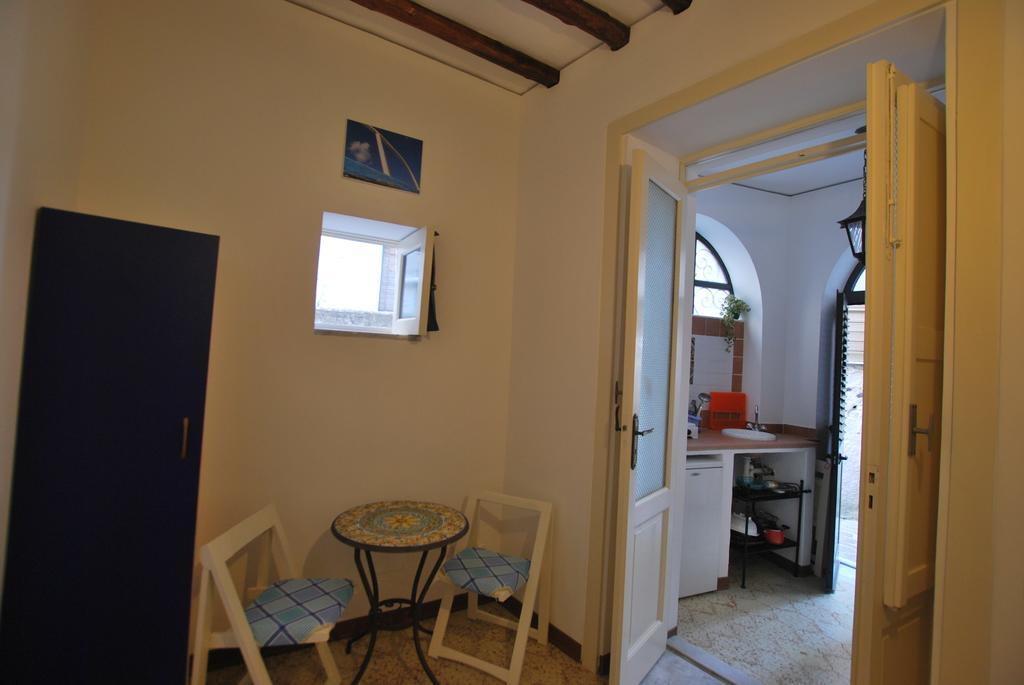 Vulcanoconsult Appartamenti Spiaggia Lípara Exterior foto